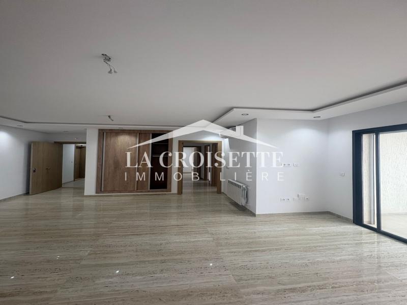 Appartement S+2 à La Soukra